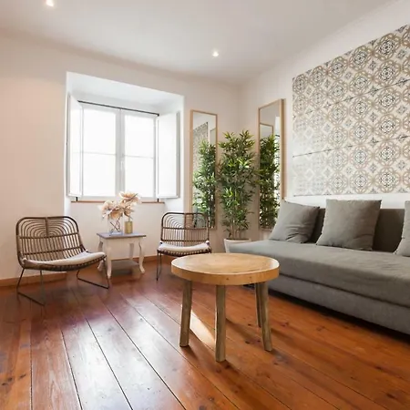 Apartment Liberty Duplex Three-bedroom - By Lu Holidays *