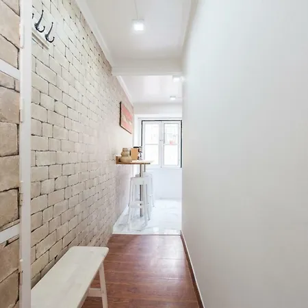 Liberty Duplex Three-bedroom - By Lu Holidays * Lisbon
